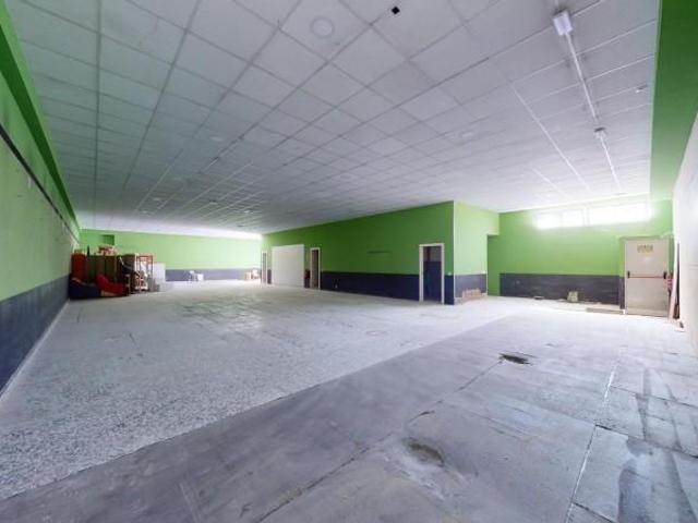 Local Comercial en alquiler en San Martín De La Vega, Ensanche
