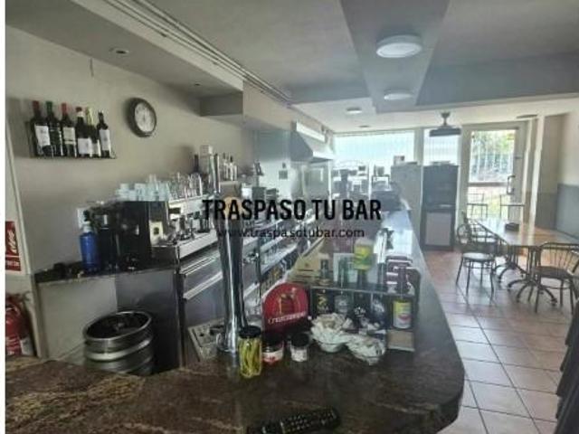 Local Comercial en alquiler en Sant Adrià De Besòs, Sant Joan Baptista - districte 2