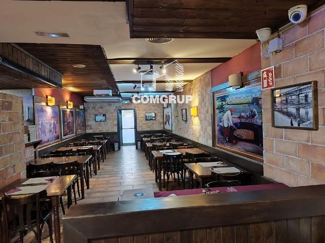 Local Comercial en alquiler en Sant Adrià De Besòs, Barcelona