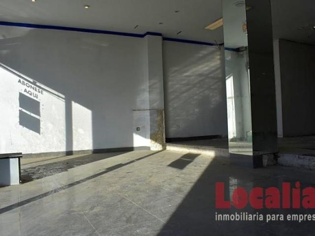 Local Comercial en alquiler en Santander, Marqués de Valdecilla