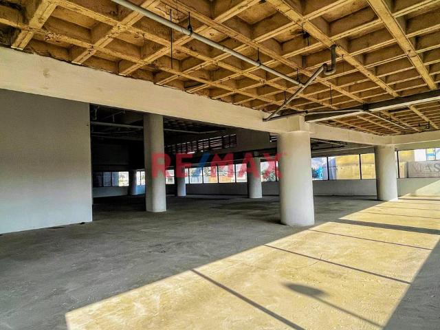 Local Comercial alquiler en Santiago De Surco, Lima Metropolitana