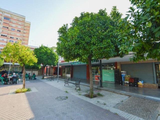 Local Comercial en alquiler en Sevilla, San Pablo A y B