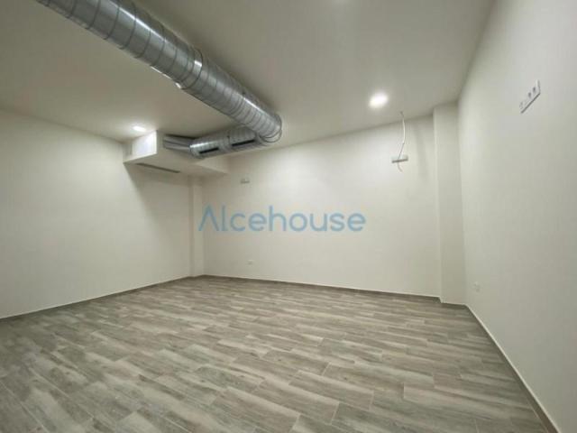 Local Comercial en alquiler en Sevilla, León XIII-Los Naranjos