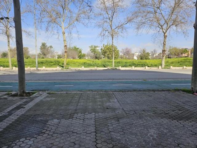 Local Comercial en alquiler en Sevilla, Elcano-Los Bermejales