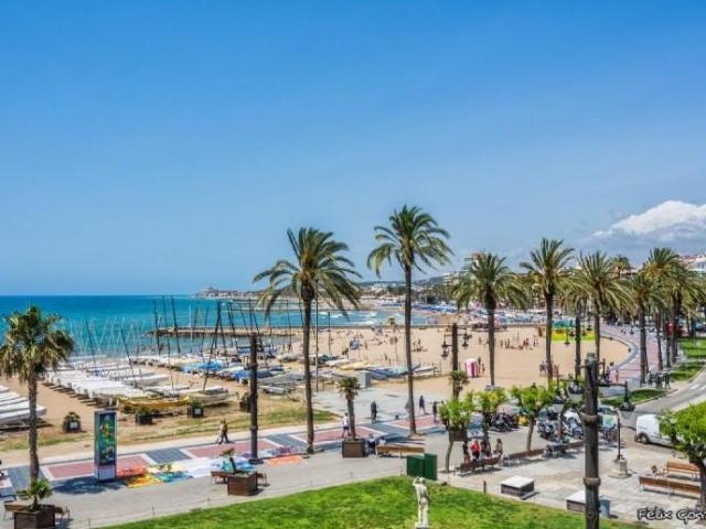 Local Comercial en alquiler en Sitges, Centro