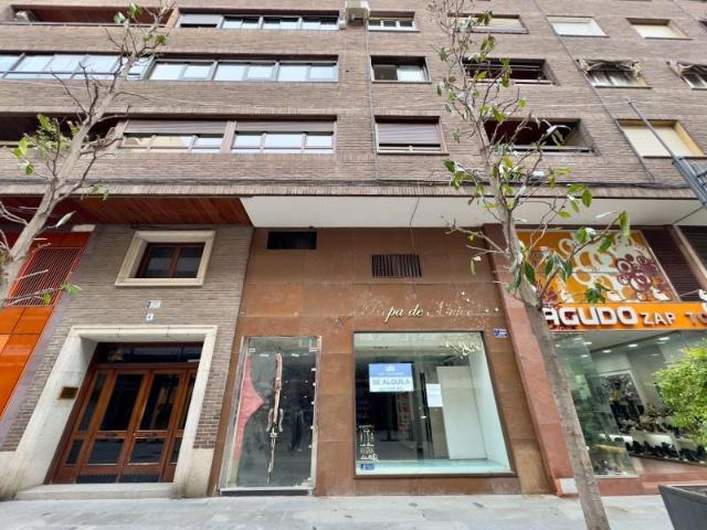 Local Comercial en alquiler en Ruiz de Luna, Talavera De La Reina