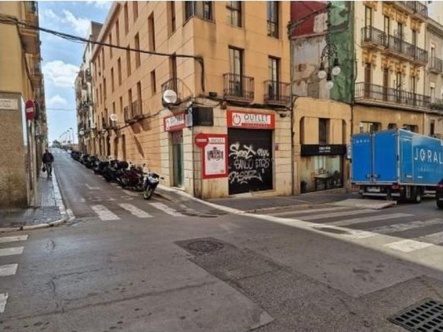 Local Comercial en alquiler en Eixample, Pallaresos, Els