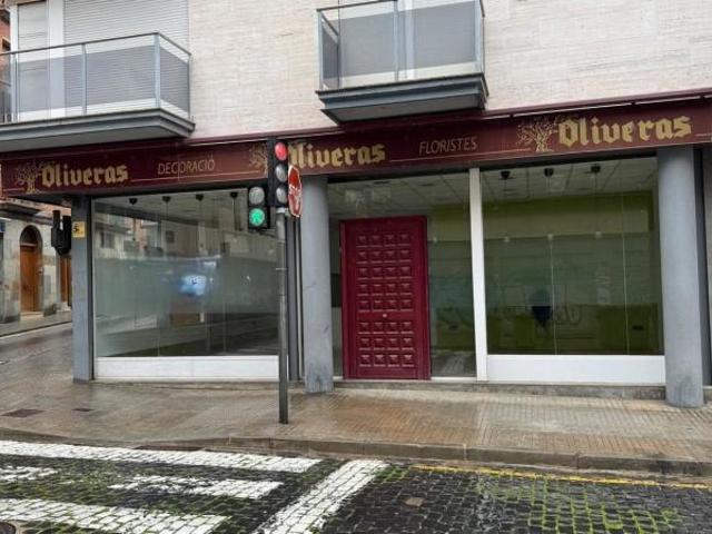 Local Comercial en alquiler en Terrassa, Barcelona