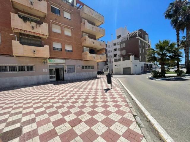 Local Comercial en alquiler en Vélez-málaga
