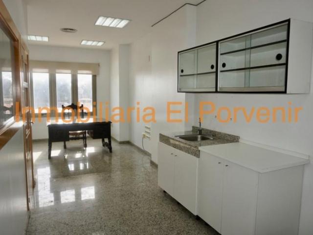 Local Comercial en alquiler en Torrent, Urbanización Mas de la Montañeta
