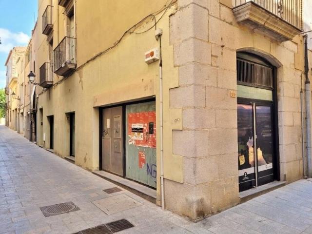 Local Comercial en alquiler en Torroella De Montgrí