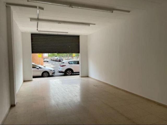 Local Comercial en alquiler en Tortosa, els Dolors