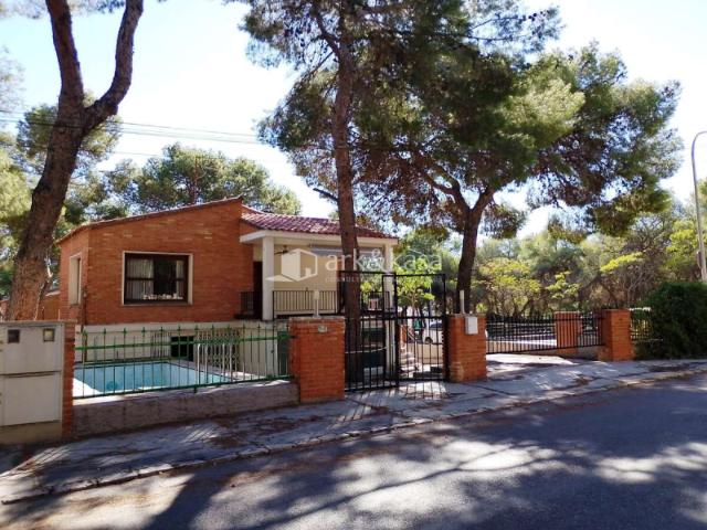 Local Comercial en alquiler en Valencia, la Canyada