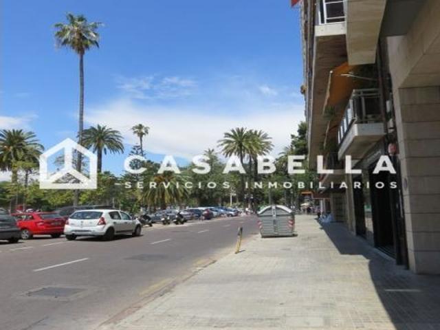 Local Comercial en alquiler en Valencia De Las Torres, Extremadura