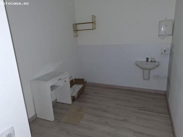 Local Comercial en alquiler en Valencia De Las Torres, Arrancapins