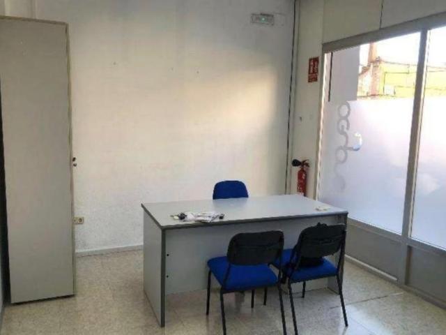 Local Comercial en alquiler en Jesús, Valencia