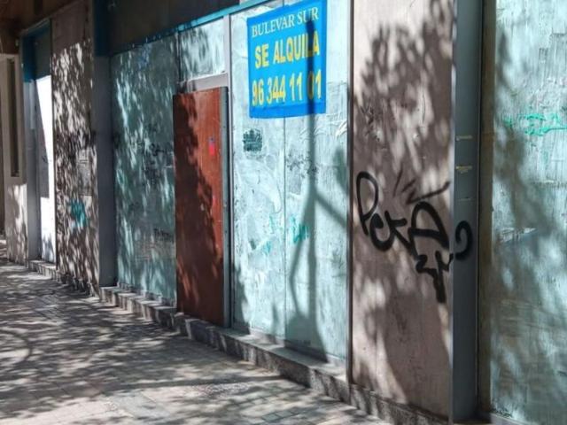Local Comercial en alquiler en Valencia, la Creu Coberta