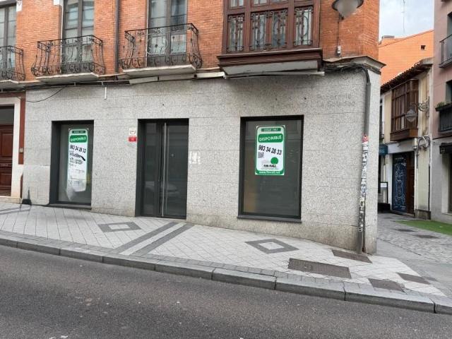 Local Comercial en alquiler en Plaza España, Valladolid