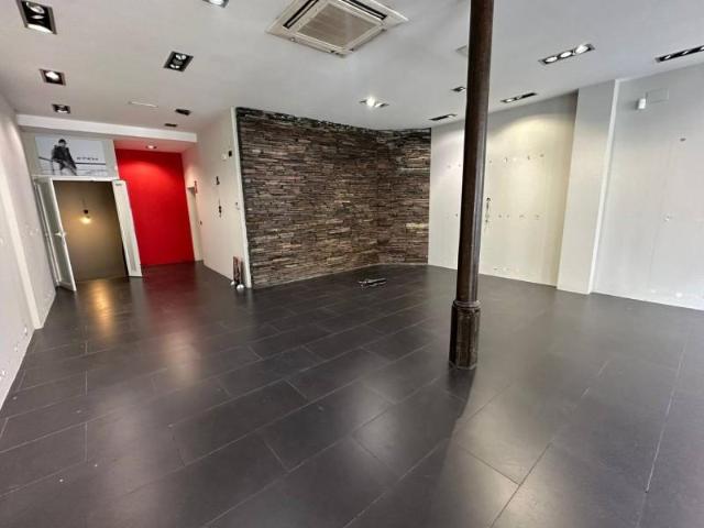 Local Comercial en alquiler en Plaza España, Valladolid