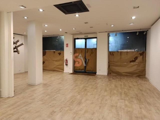 Local Comercial en alquiler en Plaza España, Valladolid