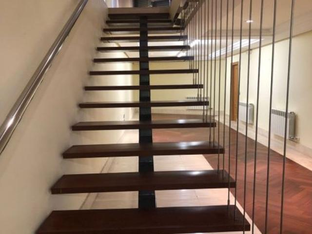 Local Comercial en alquiler en Circular, Valladolid