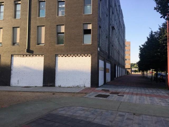 Local Comercial en alquiler en Valladolid, Villa del Prado