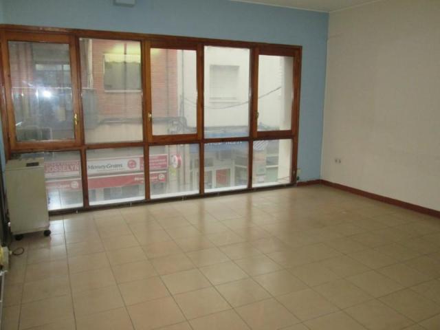 Local Comercial en alquiler en Vilafranca Del Penedès, Barceloneta