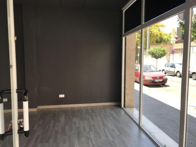 Local Comercial en alquiler en Vilafranca Del Penedès