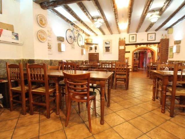 Local Comercial en alquiler en Vilanova I La Geltrú, Centrevila
