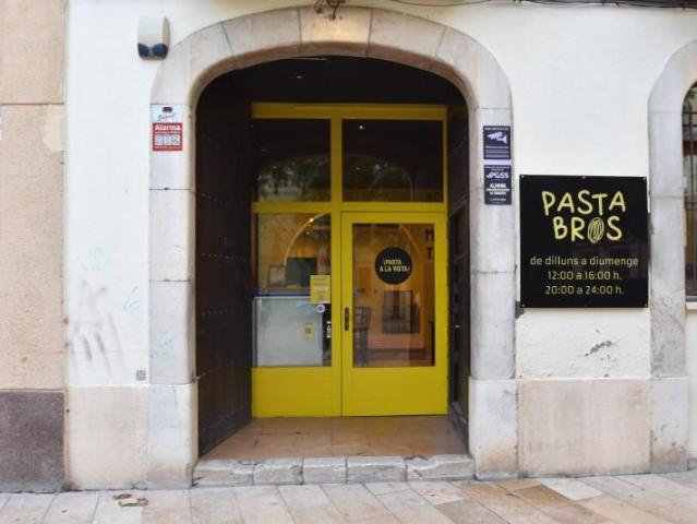 Local Comercial en alquiler en Casernes, Garraf