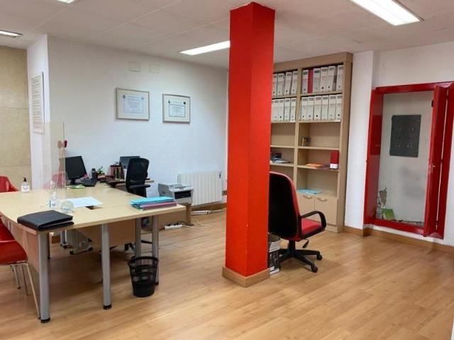 Local Comercial en alquiler en Zamora, Los Almendros