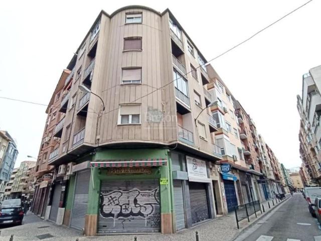 Local Comercial en alquiler en Zaragoza, Romareda