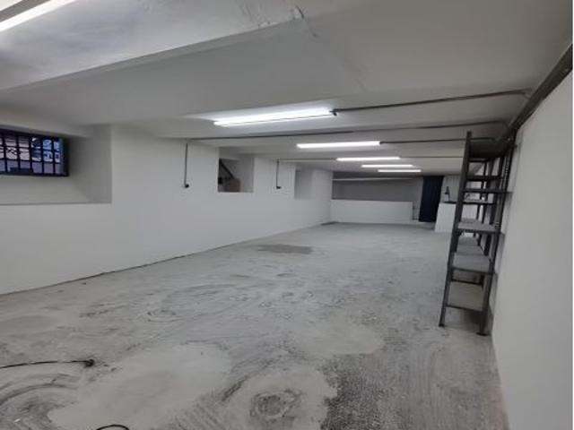 Local Comercial en alquiler en Centro, Comarca de la Vega de Granada