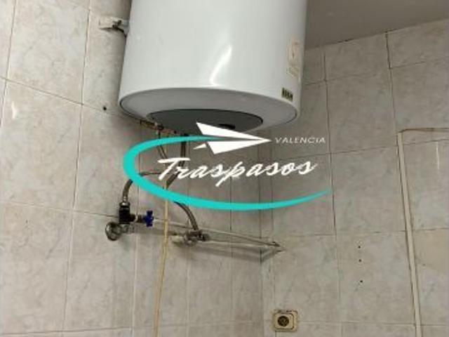 Local Comercial en alquiler en Valencia De Las Torres, la Fontsanta