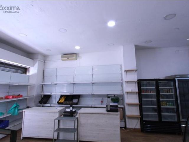 Local Comercial en alquiler en Nervión, Sevilla