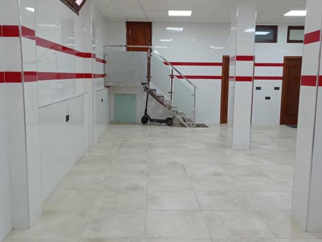 Local Comercial en alquiler en Melilla La Vieja, Melilla