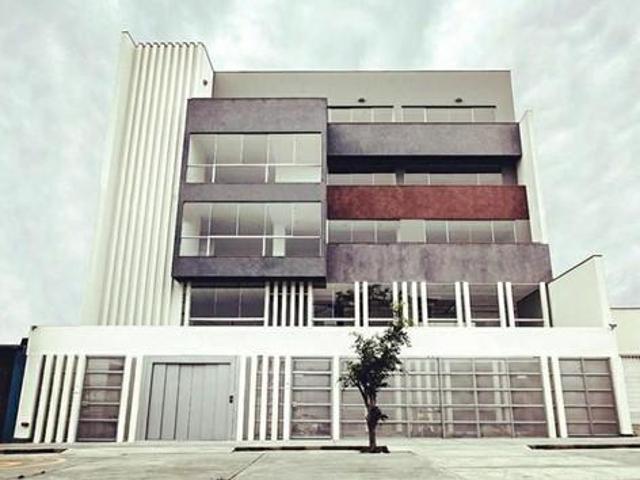 Local Comercial venta en Santiago De Surco, Lima Metropolitana