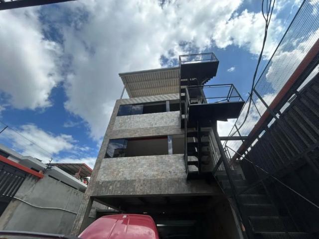 Local Comercial en alquiler en Leoncio Martínez, Miranda