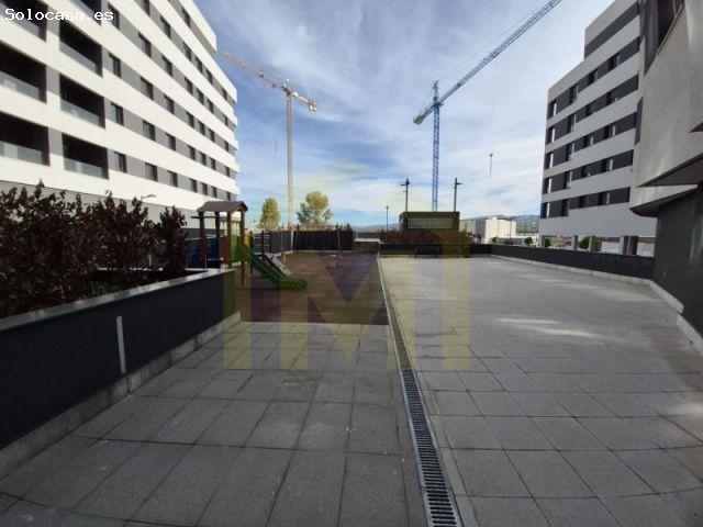 Local Comercial en venta en La Estrecha, Oviedo