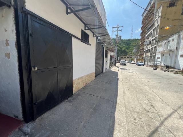 Local Comercial en alquiler en Vargas