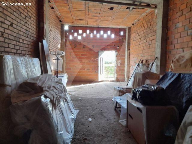 Local Comercial en venta en Valdepasillas, Tierra de Badajoz