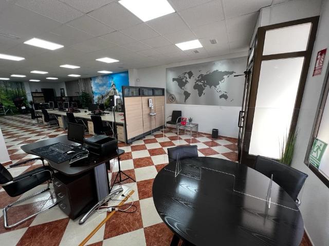 Local Comercial en venta en Azuqueca De Henares