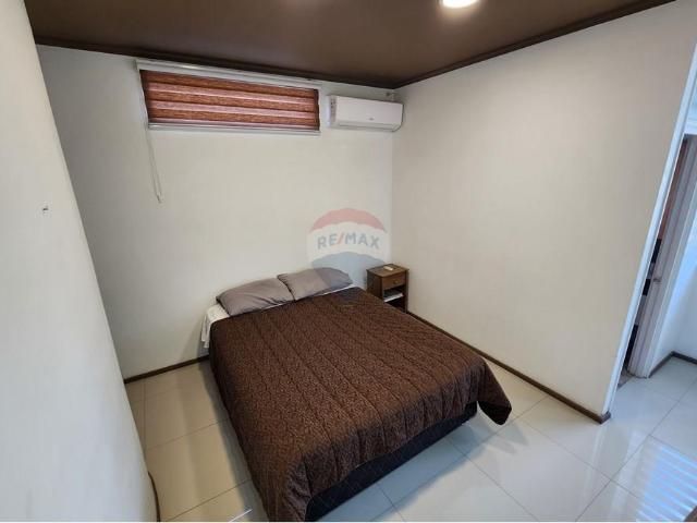 Local Comercial en Calle Larga