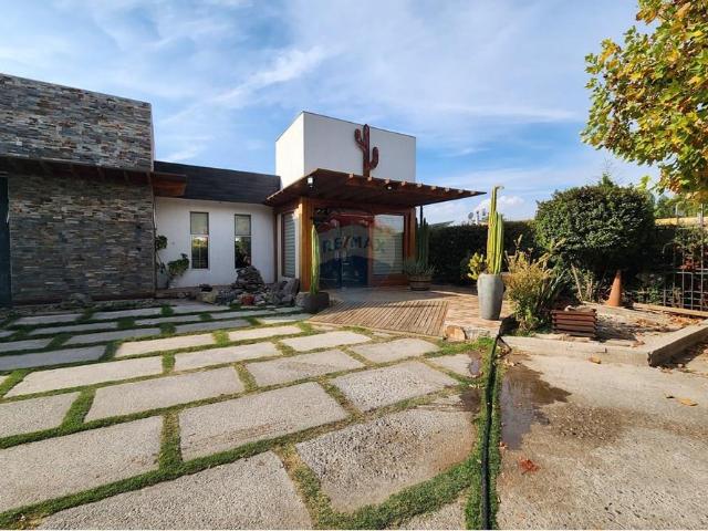 Local Comercial en Calle Larga