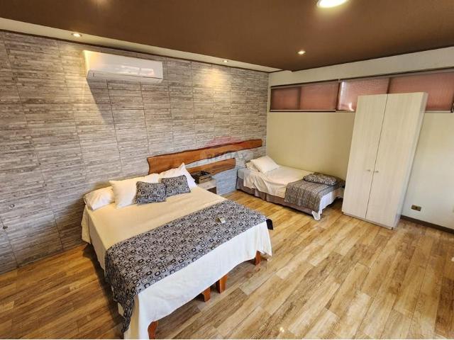 Local Comercial en Calle Larga