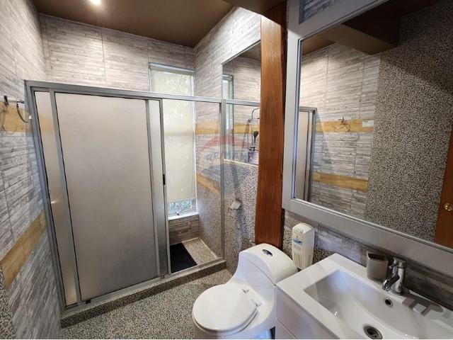 Local Comercial en Calle Larga