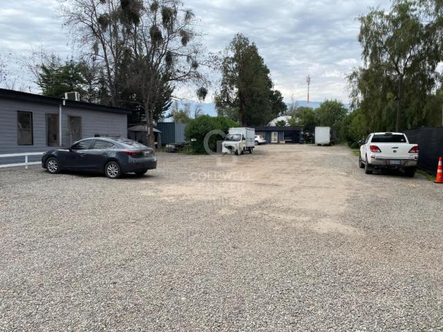 Local Comercial en Colina