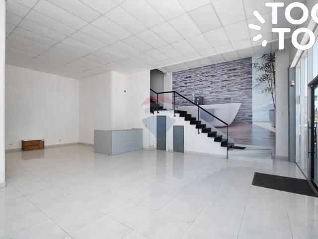 Local Comercial en Colina