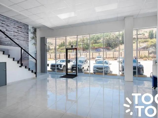 Local Comercial en Colina