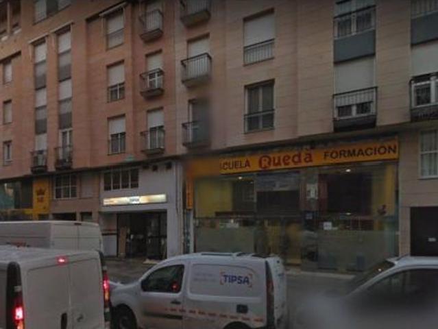 Local Comercial en venta en Flores del Sil, Ponferrada